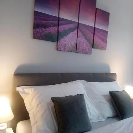 Elly Appartement *