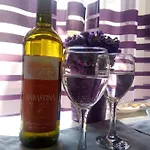 Elly Apartman *